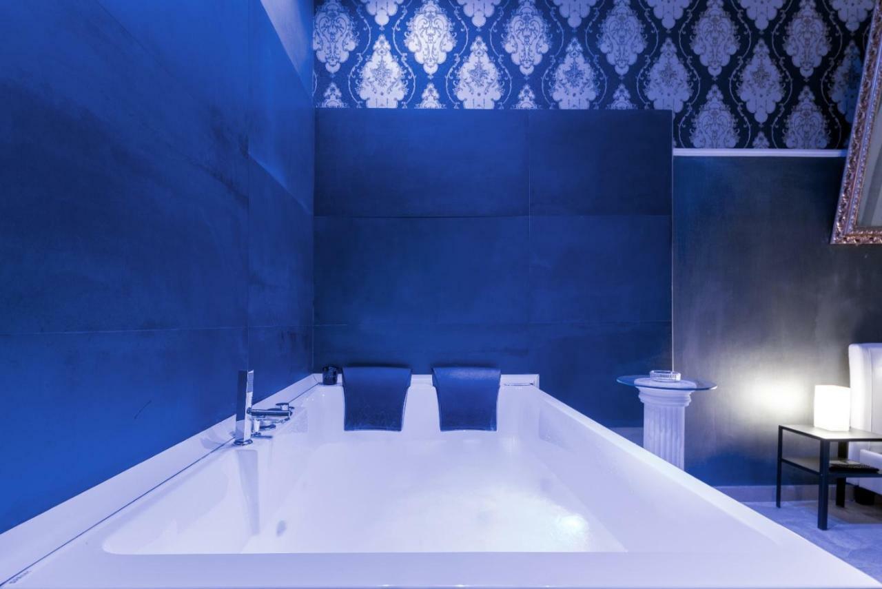 "Napoli In Spa" المظهر الخارجي الصورة